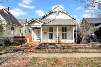 724 Lafayette Ave, Columbus, IN 47201