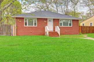 97 Overlook Dr, Mastic Beach, NY 11951