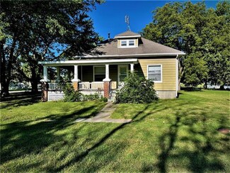 122 Center St, Lathrop, MO 64465
