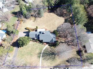 340 Midland Dr, Asheville, NC 28804