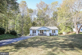 7328 Sherwood Forest Dr, King George, VA 22485