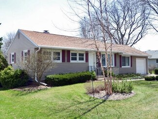 657 Charles Ln, Madison, WI 53711