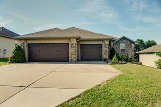 2724 W Garton Rd, Ozark, MO 65721