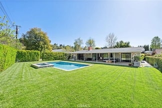 23055 Mosby St, Woodland Hills, CA 91364