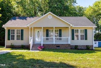 1443 Smokey Mountain Dr, Zebulon, NC 27597