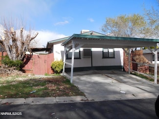 2720 Dahlia Way, Reno, NV 89512