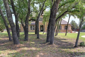 101 La Rosa Dr, Blanco, TX 78606