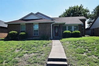 2806 Dukeswood Dr, Garland, TX 75040
