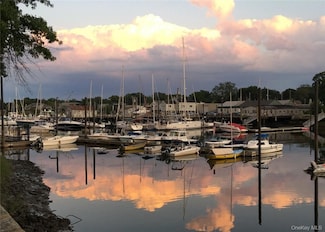 123 Mamaroneck Ave Unit 618, Mamaroneck, NY 10543