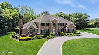 9 Wide Horizons Dr, Colts Neck, NJ 07722