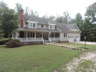 103 Steven St, Farmville, VA 23901