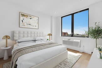 116-17 Grosvenor Ln Unit 2-C, Richmond Hill, NY 11418