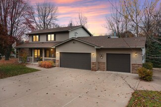 2830 Laurel St S, Cambridge, MN 55008