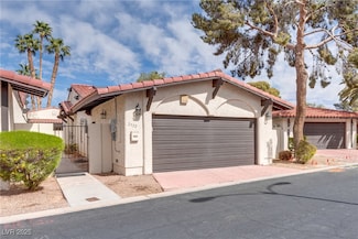 2532 Whippoorwill Ln, Las Vegas, NV 89121