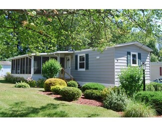 26 Alexander St, West Wareham, MA 02576