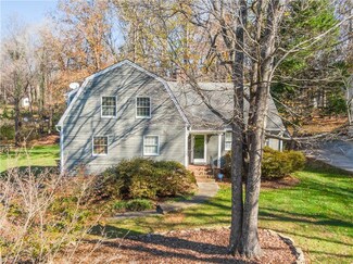 493 Essen Place, Kernersville, NC 27284