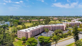 400 Forest Lakes Blvd Unit 301, Naples, FL 34105