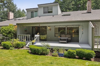 909 30th St NW Unit 2C, Gig Harbor, WA 98335