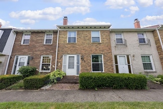 420 Pamlico St Unit 8, Columbus, OH 43228