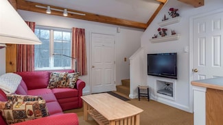 30 Cherry Ln Unit 57, Bethel, ME 04217