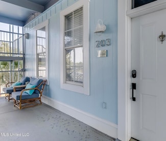 699 Dunbar Ave Unit 203, Bay St. Louis, MS 39520