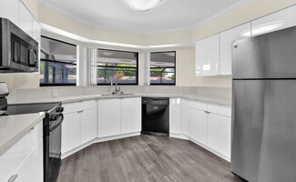654 West Dr, Delray Beach, FL 33445