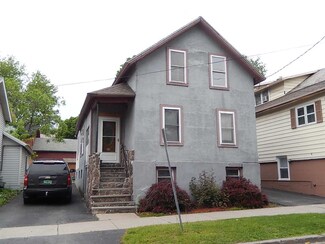 80 Maple St, Burlington, VT 05401