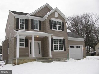 1040 Sunside Ave, Woodbury Heights, NJ 08097