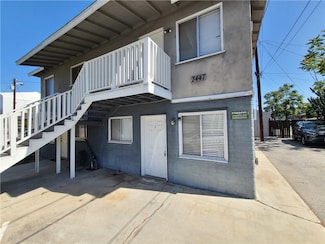 3447 4th St Unit 1, Riverside, CA 92501
