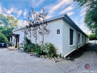 585 White Cir Unit 406, Athens, GA 30605