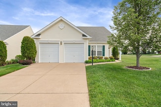 16900 Four Seasons Dr, Dumfries, VA 22025