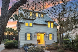 93 Park Row Ln, Santa Rosa Beach, FL 32459