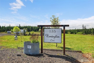 135 Remington Ln, Chehalis, WA 98532