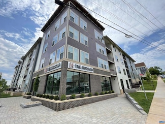 905 River Rd Unit 311, Charlottesville, VA 22901