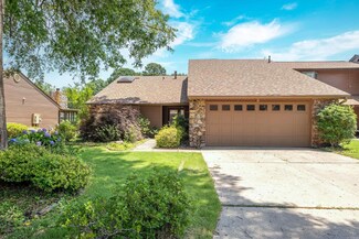 8 Ninth Fairway Loop, Maumelle, AR 72113