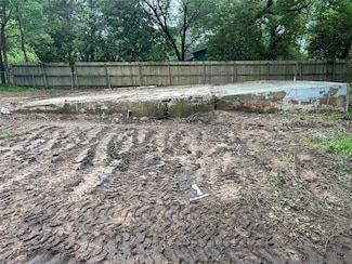 82 Post Oak Dr, Pottsboro, TX 75076