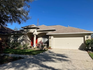 1704 Winn Arthur Dr, Valrico, FL 33594