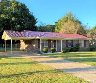 12422 County Line Rd, Moundville, AL 35474
