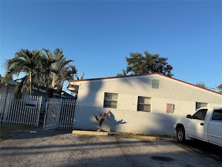 720 SW 7th St Unit 1, Dania, FL 33004