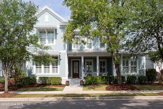 810 Midnight Channel Rd, Wilmington, NC 28403