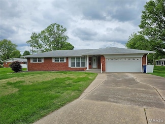 1117 Meadow Ln, Sparta, IL 62286