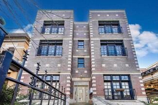 935 W Dakin St Unit 2E, Chicago, IL 60613