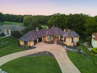 5336 S Stonehaven Dr, Springfield, MO 65809