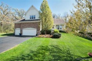 615 Barberry Trail, Fox River Grove, IL 60021