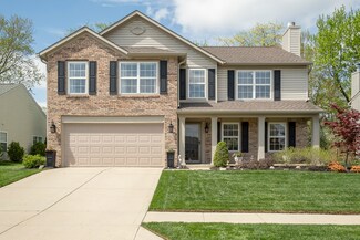 11582 Perkins St, Carmel, IN 46032