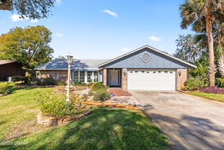 903 Village Dr, Ormond Beach, FL 32174
