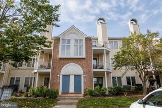 35 Natalie Ct Unit 219, Levittown, PA 19057