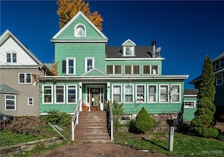 174 Fletcher St, Tonawanda, NY 14150