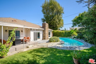 16012 Acre St, North Hills, CA 91343