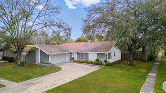 1712 Blind Pond Ave, Lutz, FL 33549